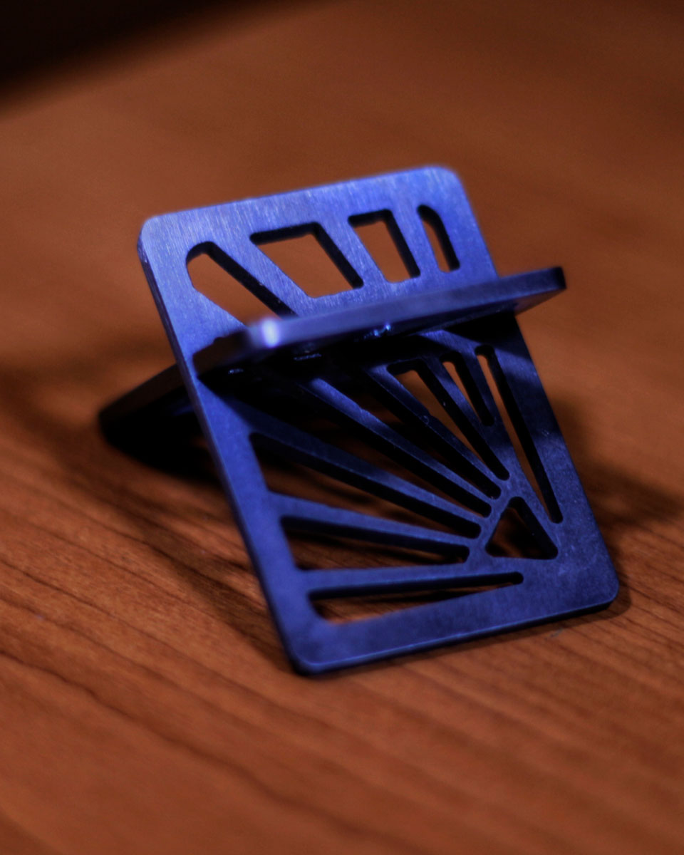 custom-made-titanium-cigar-stand-blue.jpg